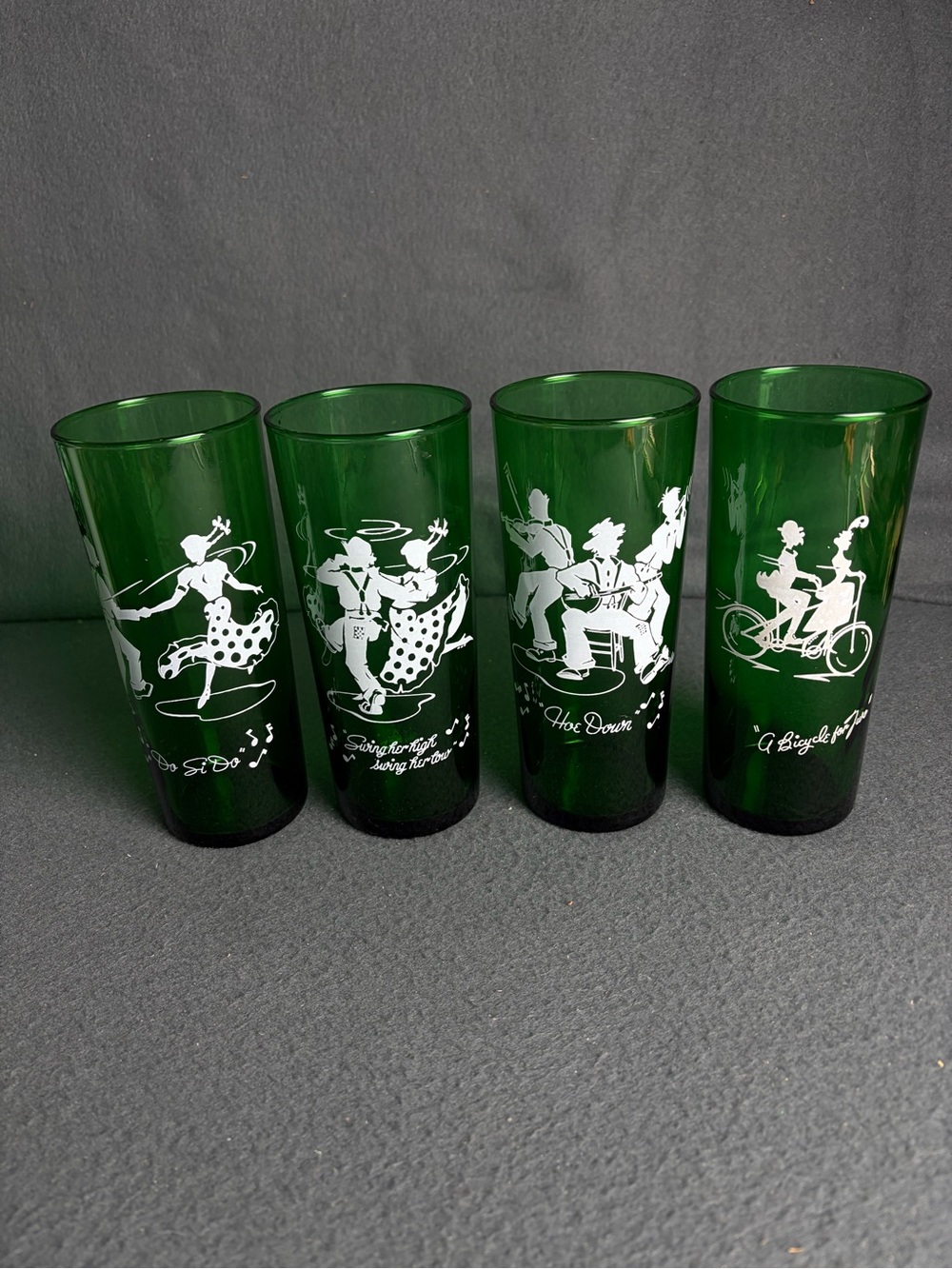 Vintage Anchor Hocking Emerald Green Silhouette Drinking Glasses Set of 4 MCM